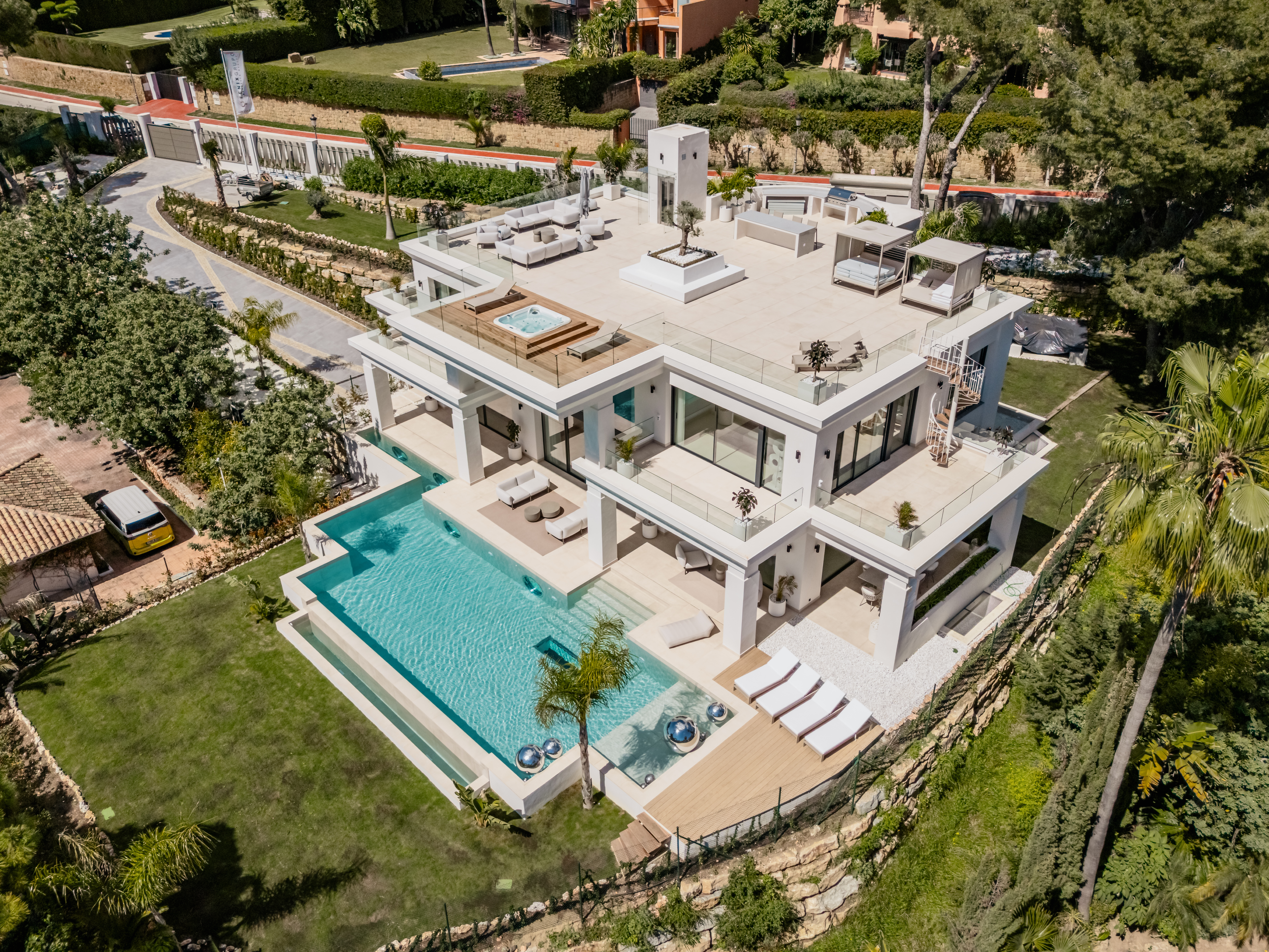 Albinoni One - New-Build Luxury Villa in Sierra Blanca - View 10