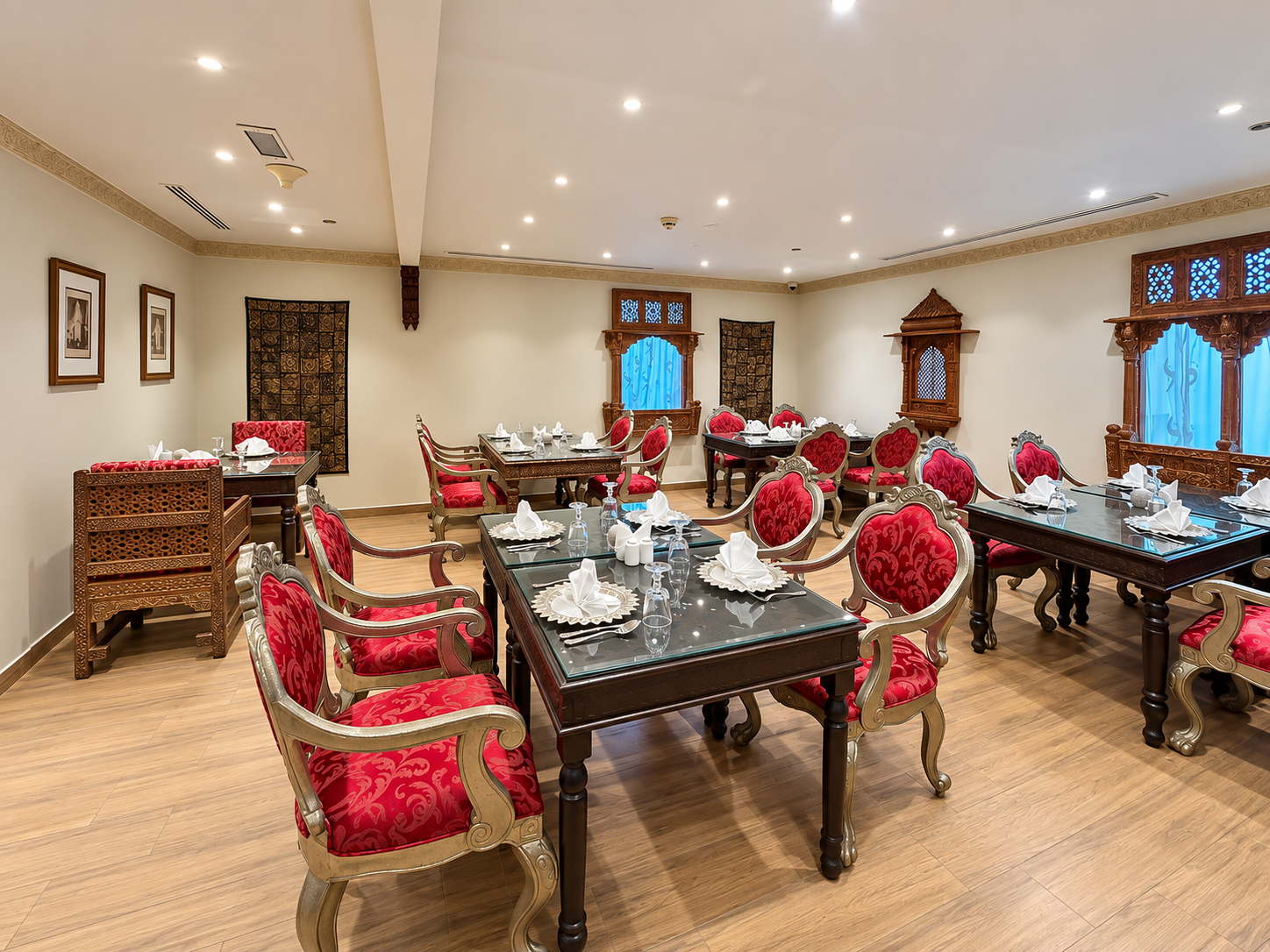 Modern Restaurant | Prime Location | Ready - View 6