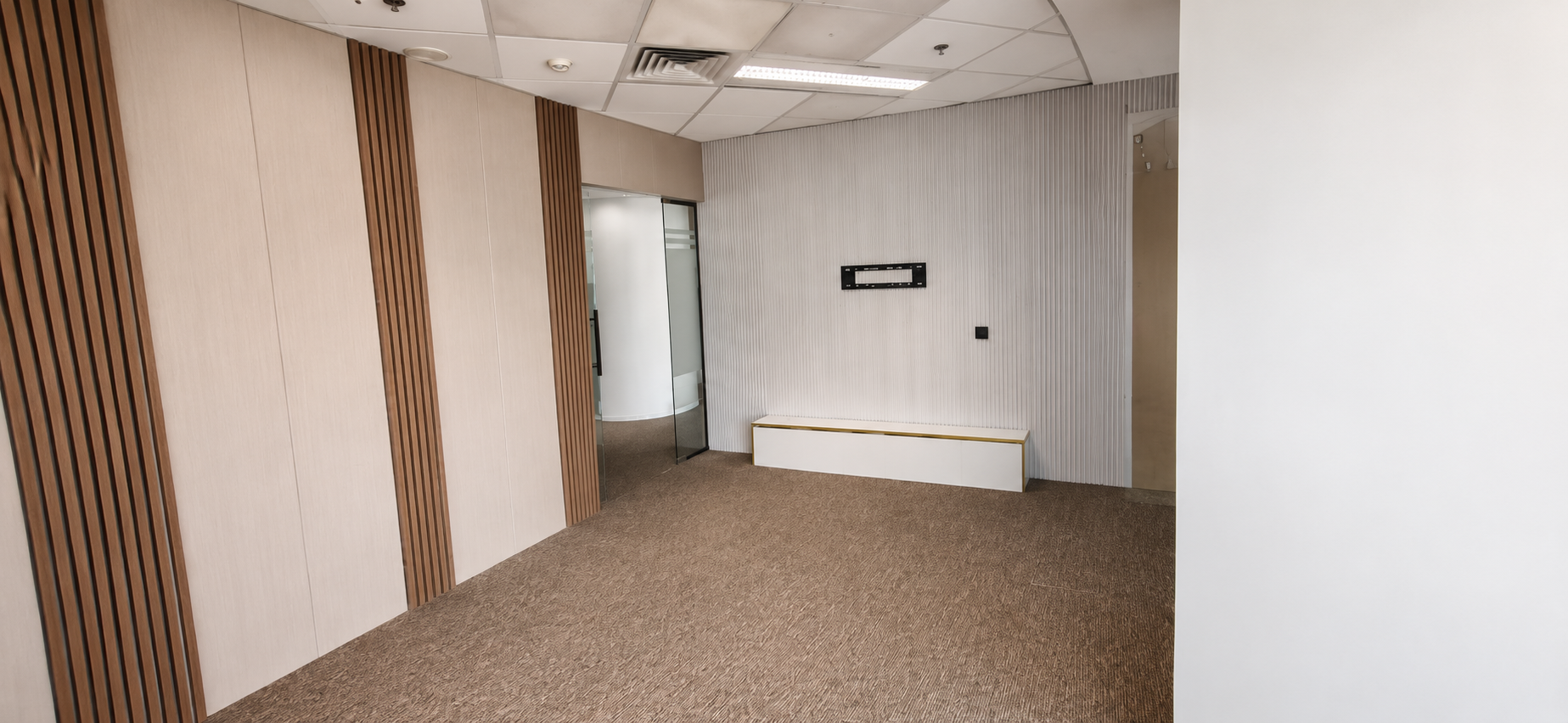 Multiple Options | Fitted Office | Vacant - View 10