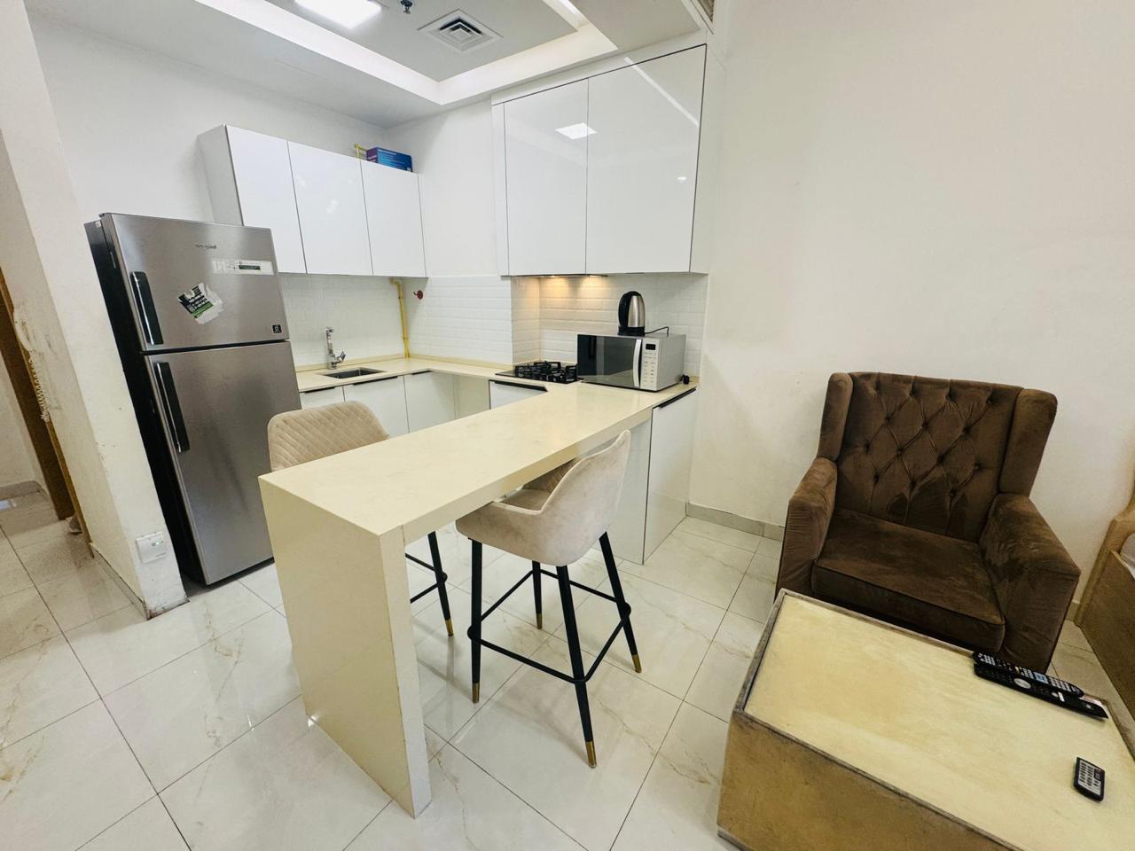 Fully Furnished | Well Maintained | Prime Location - View 10