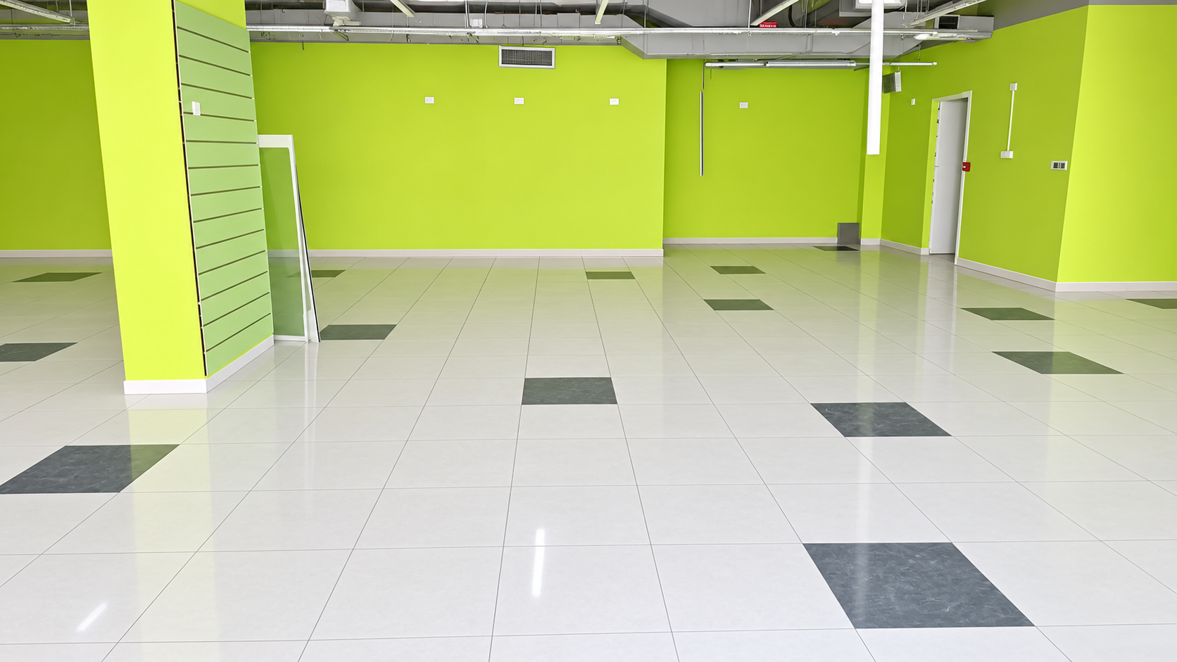 Shop in The Gate Residence 1 | Vacant - View 8