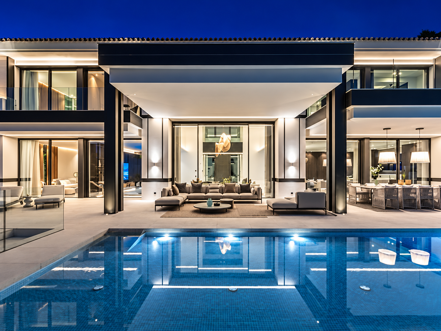Contemporary Architectural Masterpiece in Cascada de Camoján, Marbella - View 10